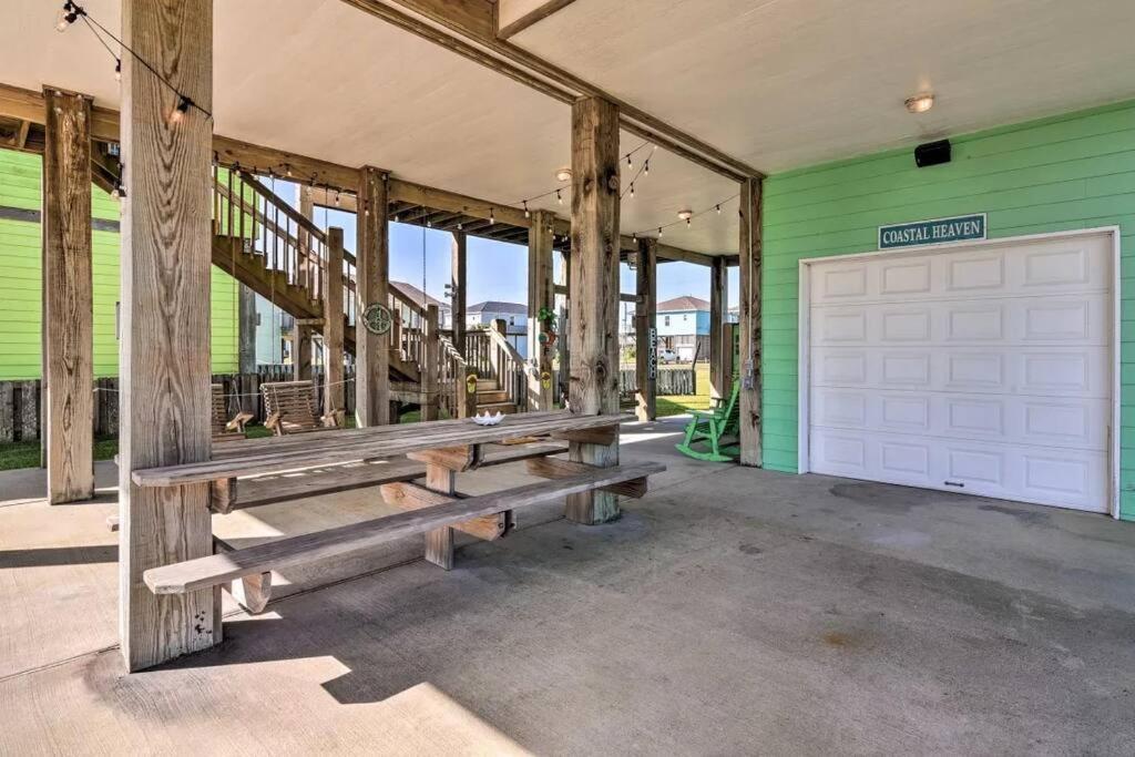 Coastal Heaven - Crystal Beach Relaxing Beach Home Bolivar Peninsula Exterior foto